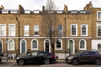 Property on Danbury Street, N1 8LD