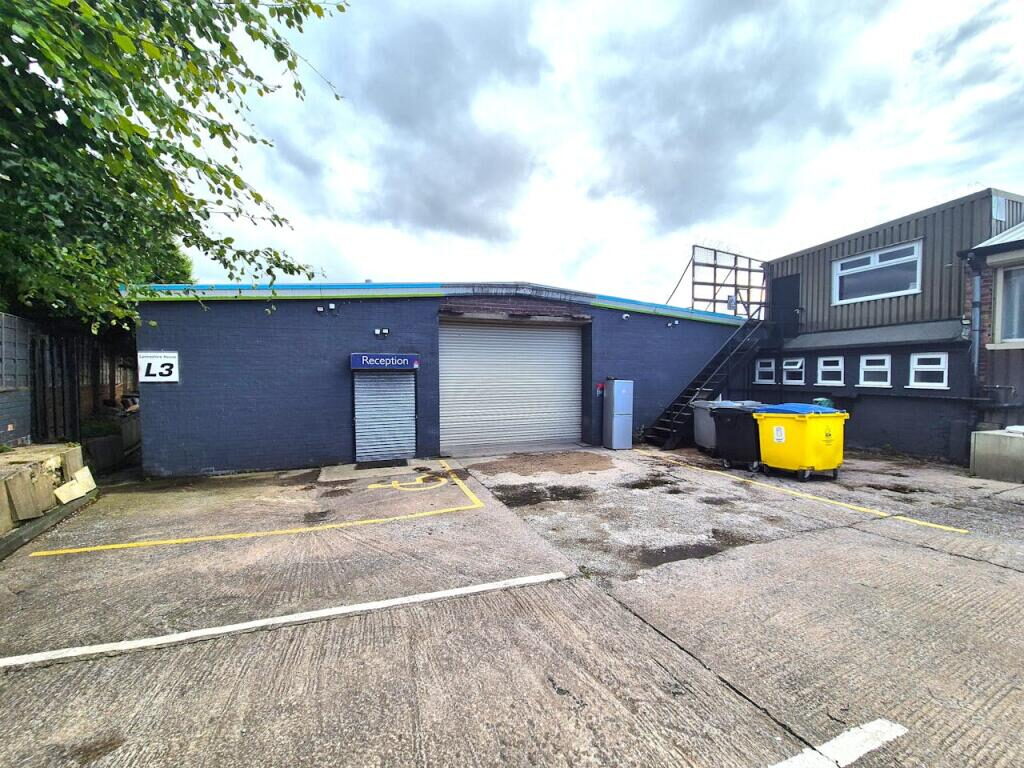 Distribution Warehouse