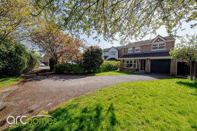 Property on Gifford Place, WN2 4SP