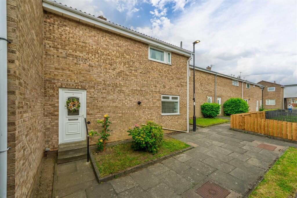 Property main image