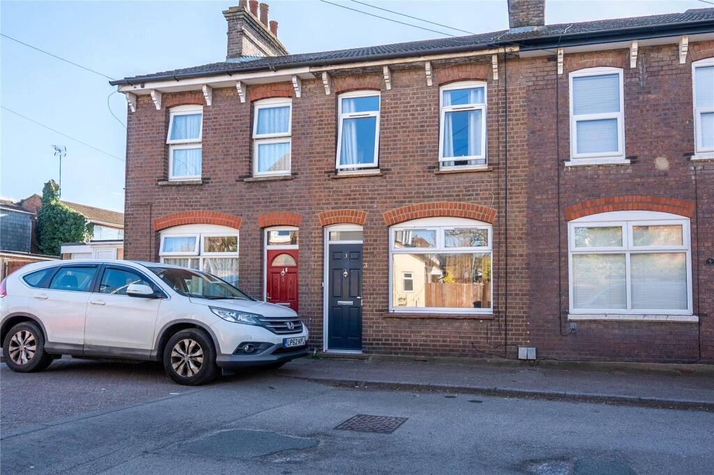 Terraced House