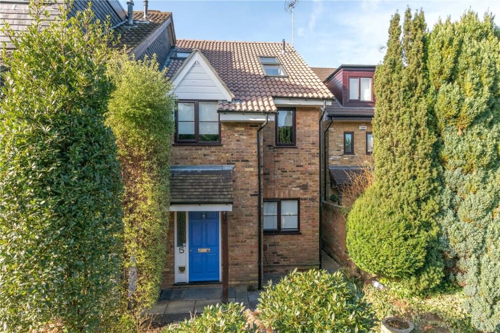 Property main image
