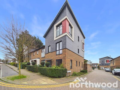 Property on Pavilion View, TN23 1BY