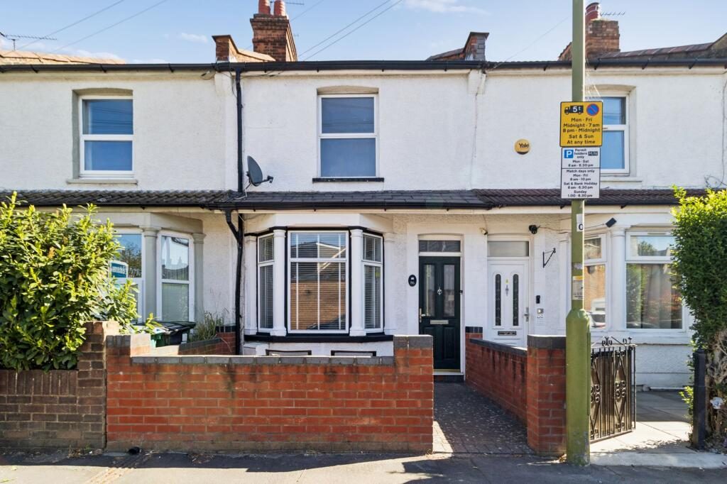 Terraced House