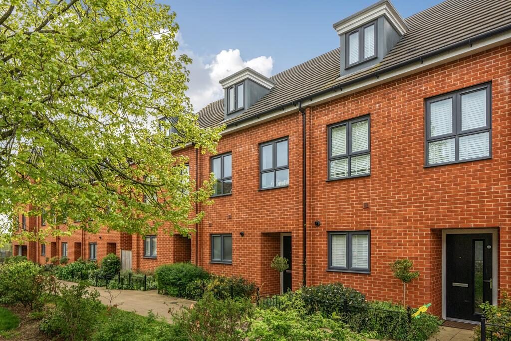 Terraced House