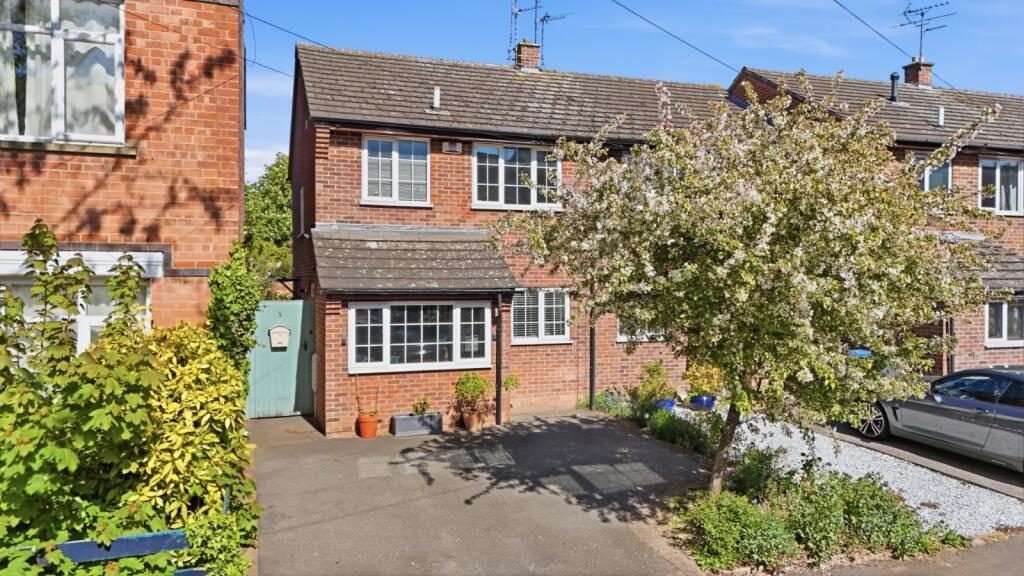 Terraced House