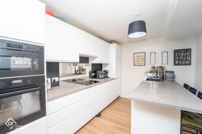 Property on Brook Avenue, LA3 1BB
