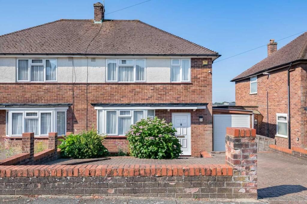 Property main image