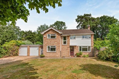Property on Oaklands Drive, SL5 7NE
