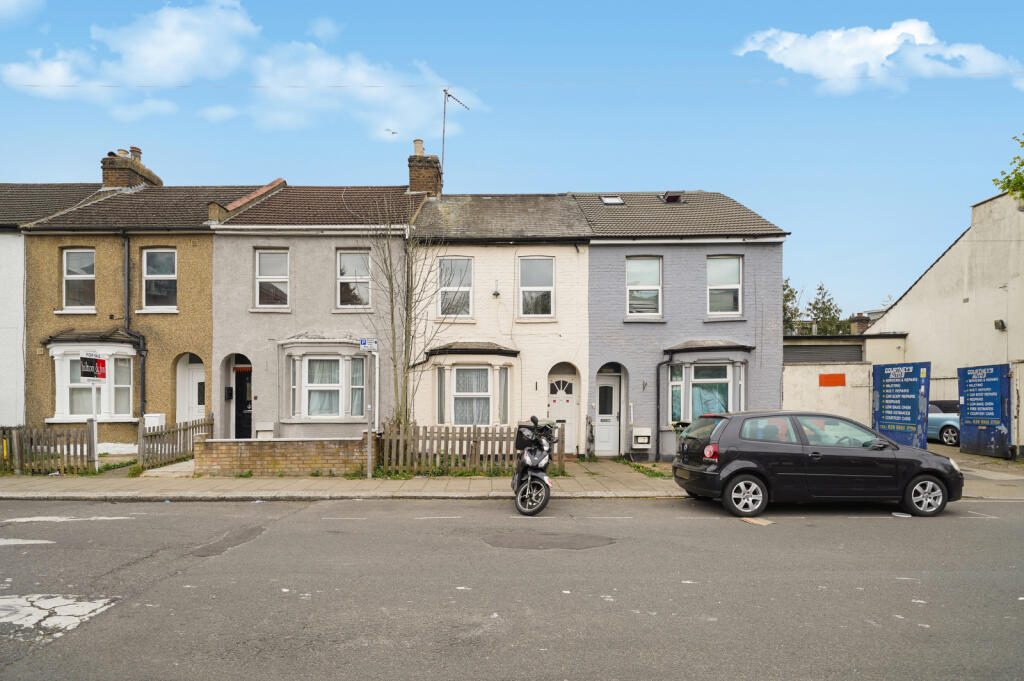 Terraced House