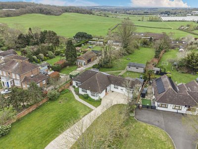 Property on Parsonage Lane, DA14 5EZ