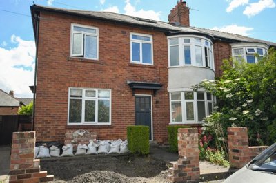Property on NE6 5HY