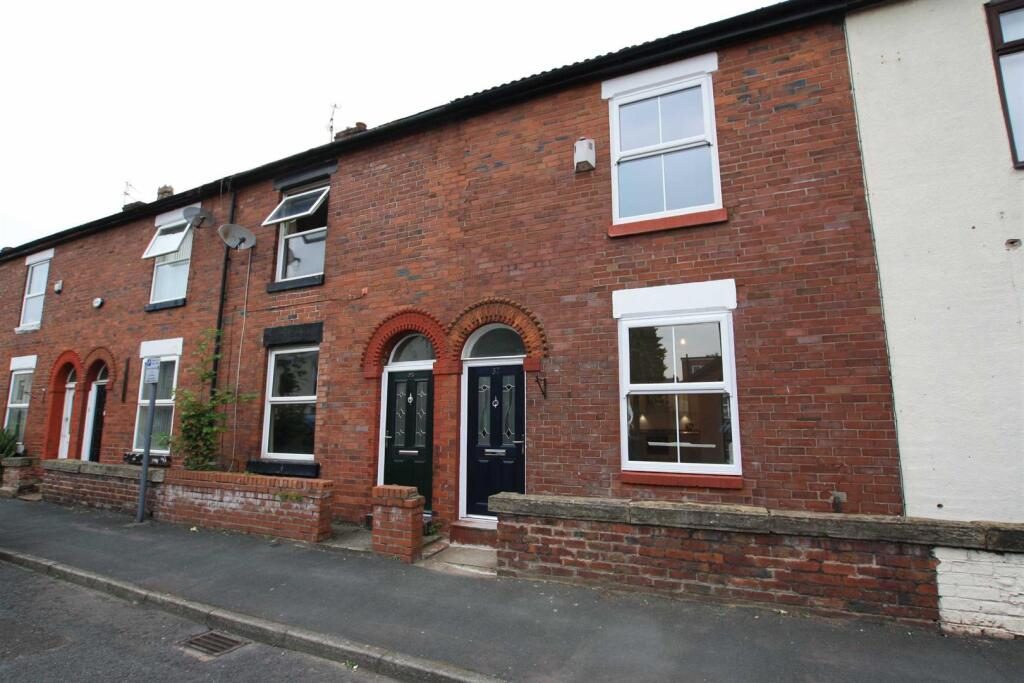 Terraced House