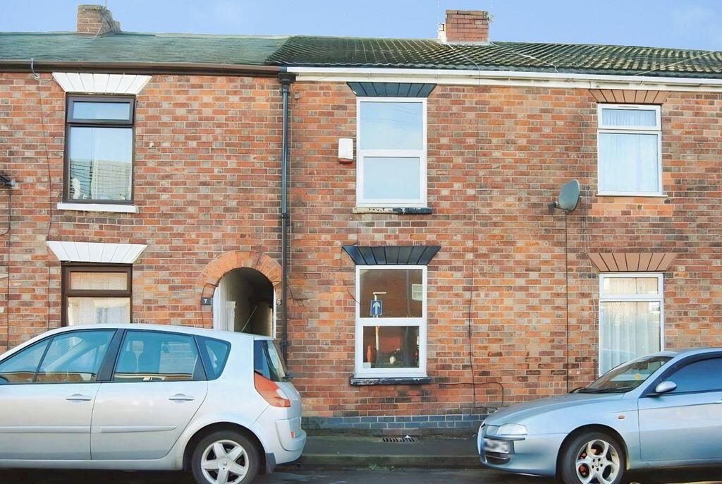 Property main image