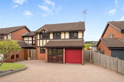 Property on Rhuddlan Way, DY10 1YH