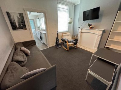 Property on Egerton Street, TS1 3LU