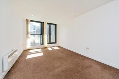 Property on Pall Mall, L3 6EL