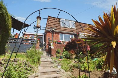 Property on Walker Road, CF62 8EN