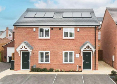 Property on Shelford Road, NG12 1EA