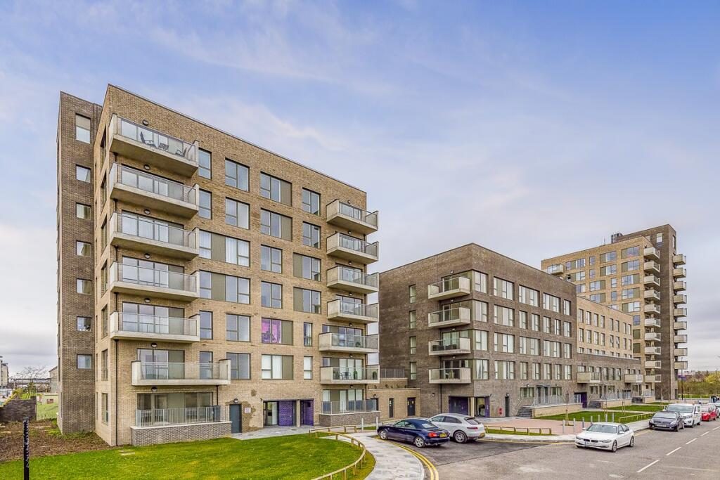 Property main image