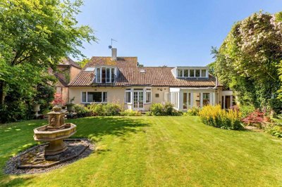 Property on Jesmond Park West, NE7 7BU
