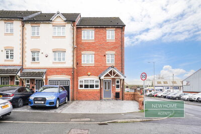 Property on Blakemore Park, M46 0EY