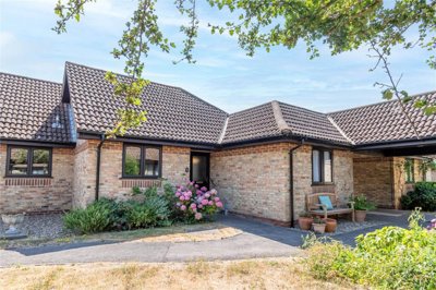 Property on The Maltings, RG19 4YB
