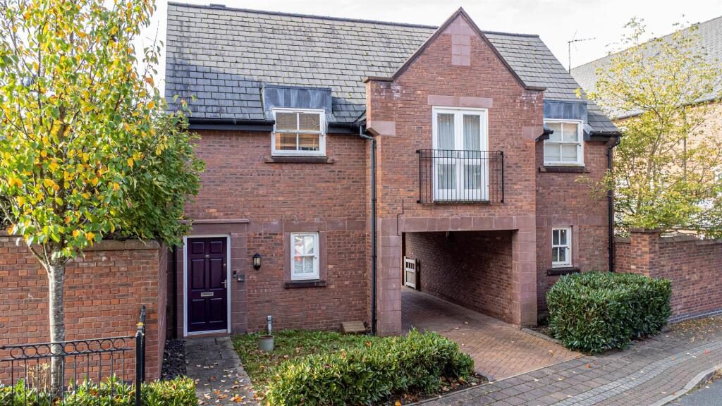 Property main image