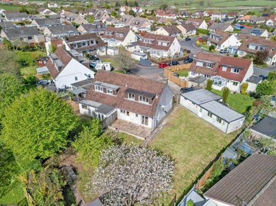 Property on Knightcott Gardens, BS29 6HD