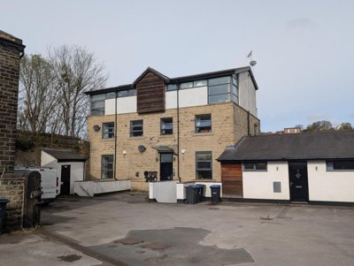 Property on Dockfield Terrace, BD17 7AJ