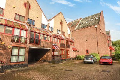 Maisonette