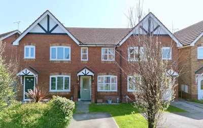 Property on Ffordd Pantycelyn, LL19 8YJ