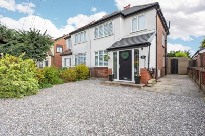 Property on Yew Tree Road, L39 1NX