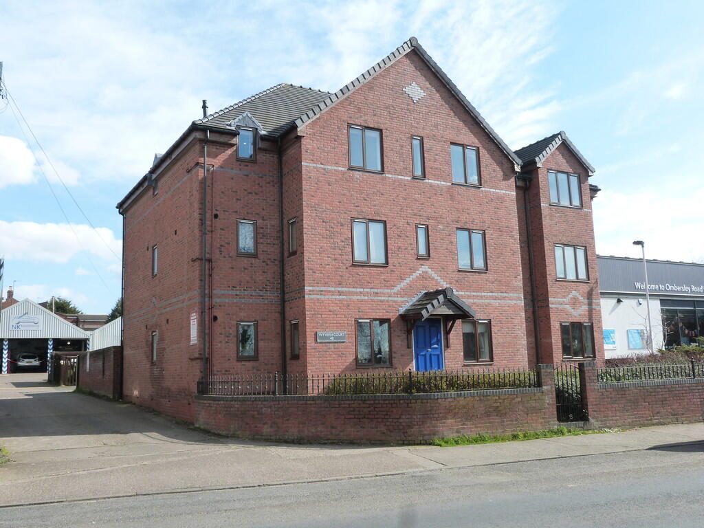 Property main image