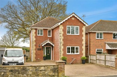 Property on Eddington Road, PO34 5EB