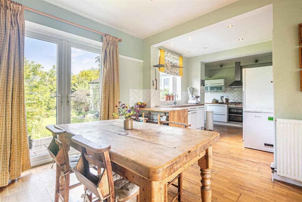 Thumbnail 12