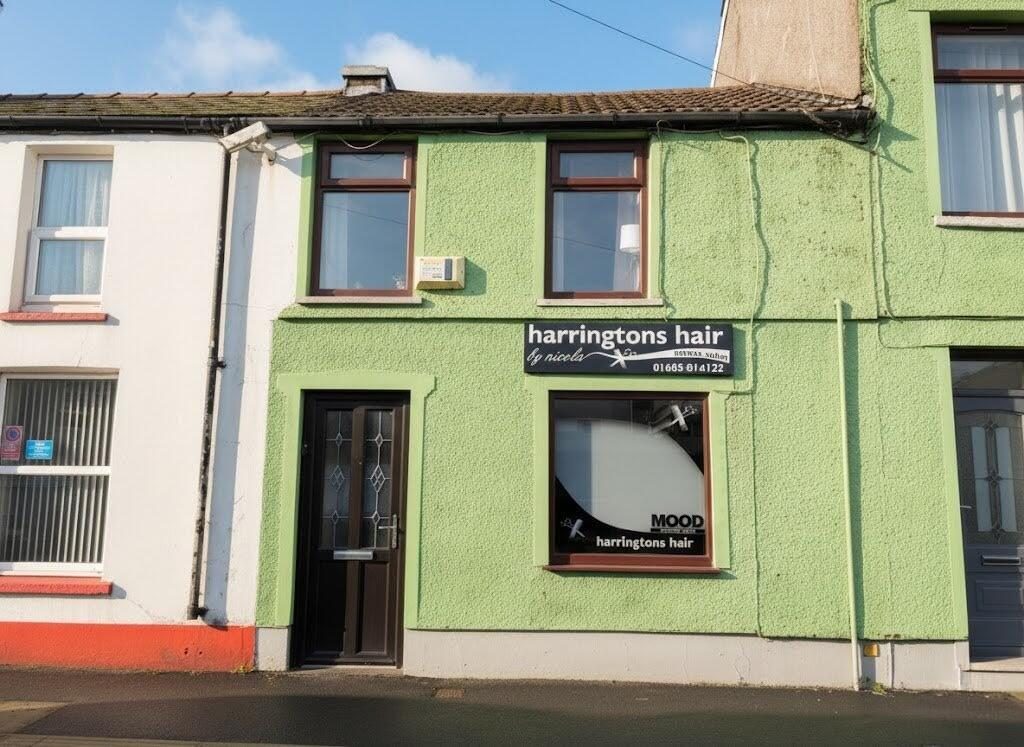 Terraced House
