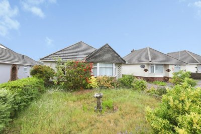 Property on Hythe Road, BH15 3NN