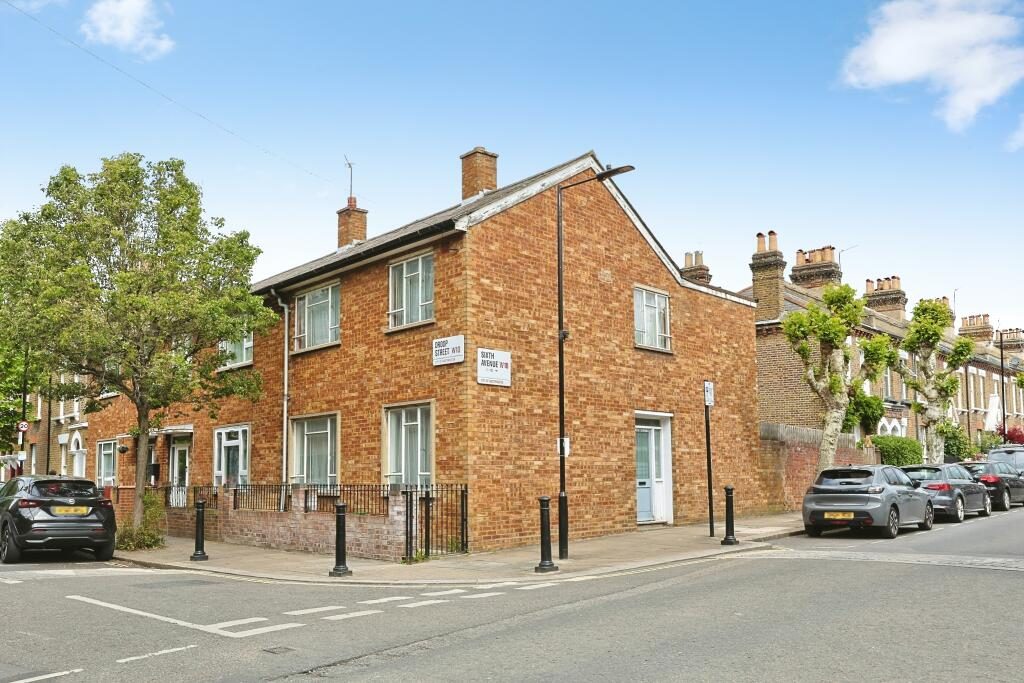 Terraced House