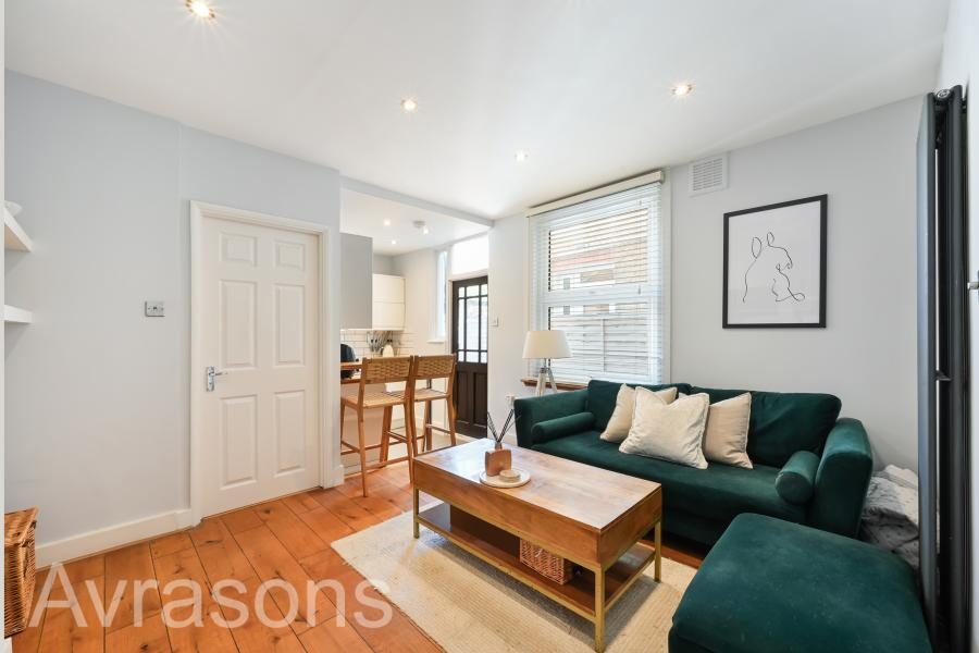 Property main image