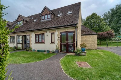 Property on Rolls Bridge Lane, SP8 4DL