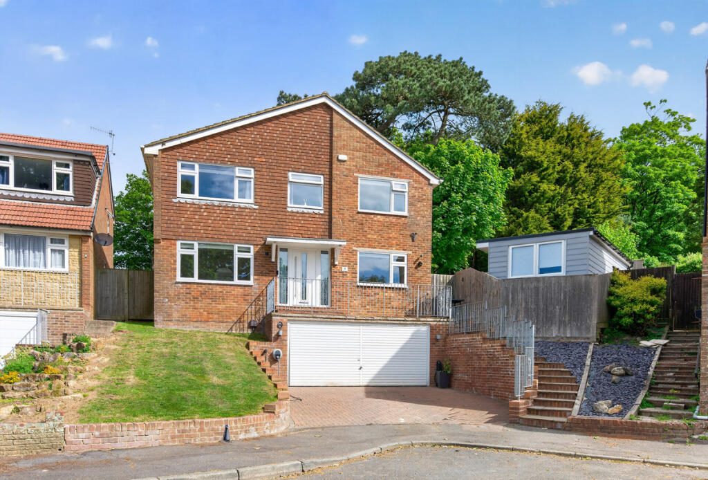 Property main image