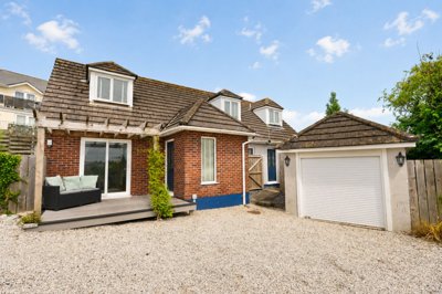 Property on Rawley Lane, TR7 2ET