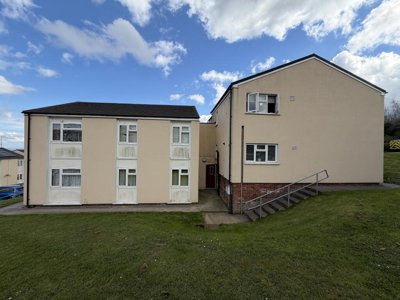 Property on Heol Bathafarn, LL11 3LW