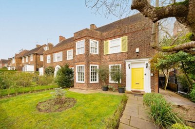 Property on Gurney Drive, N2 0DE
