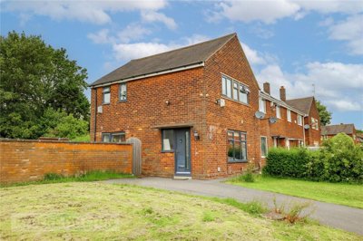 Property on Alt Lane, OL8 2EN