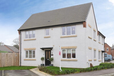 Property on Nightingale Drive, HU10 7GY