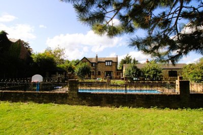 Property on The Chase, RM14 3YB