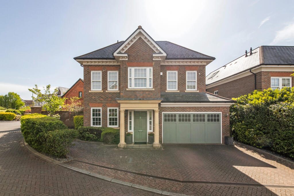 Property main image