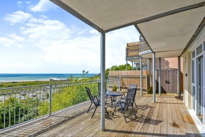 Property on SA33 4PE